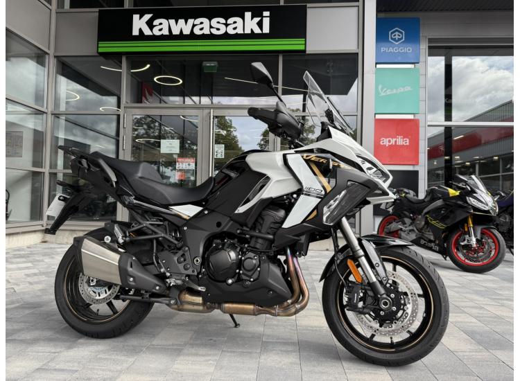 KAWASAKI VERSYS 1100 SE