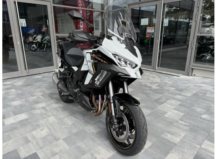 KAWASAKI VERSYS 1100 SE