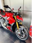 DUCATI STREETFIGHTER V4S NOMBREUSES OPTIONS