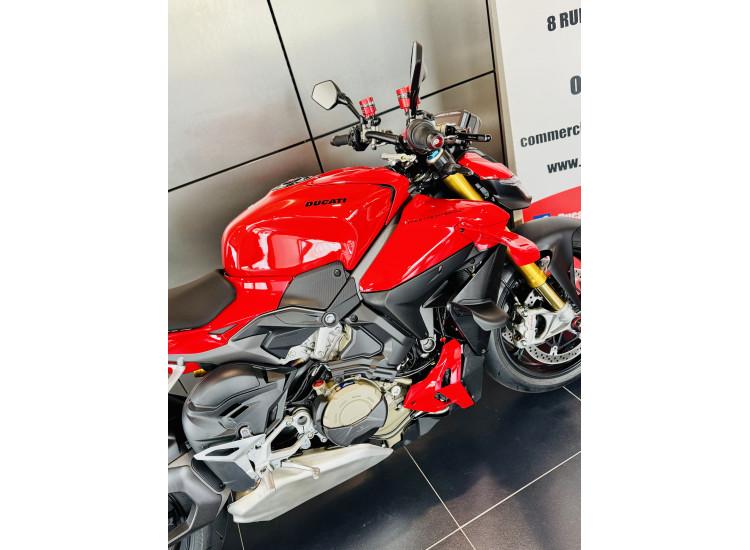 DUCATI STREETFIGHTER V4S NOMBREUSES OPTIONS