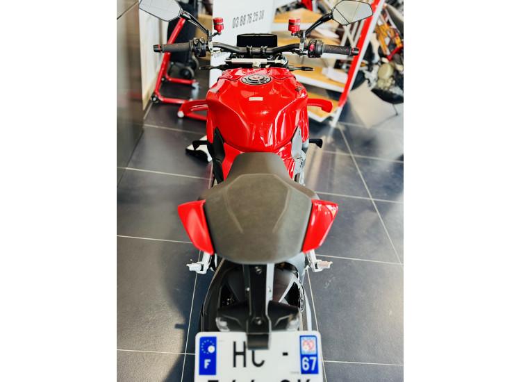 DUCATI STREETFIGHTER V4S NOMBREUSES OPTIONS