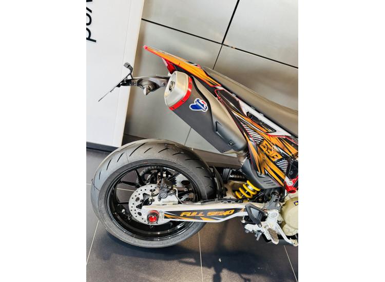 DUCATI HYPERMOTARD 698 MONO UNIQUE