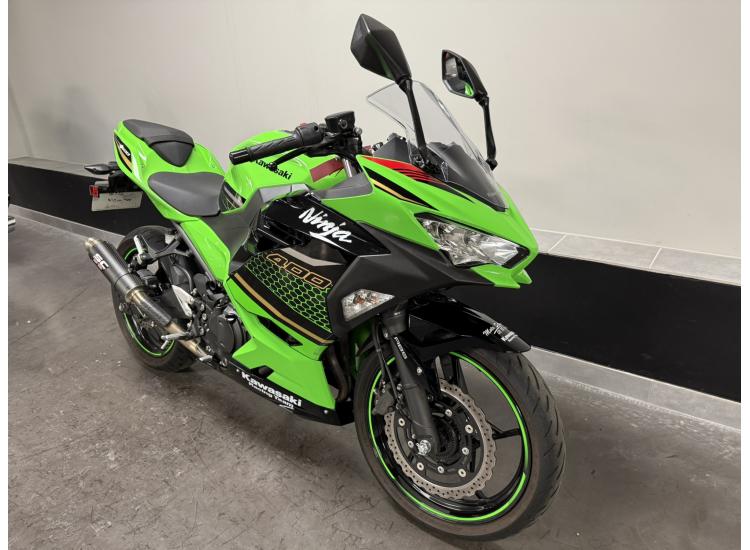 KAWASAKI NINJA 400 SE