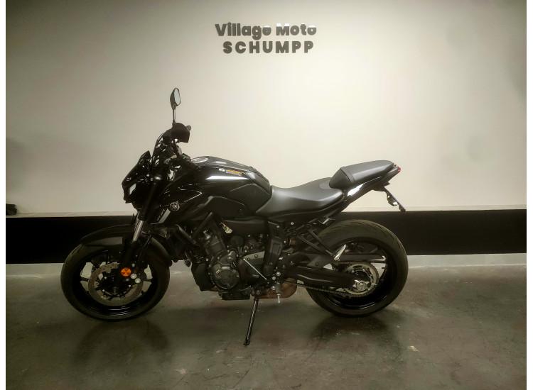 YAMAHA MT-07 PURE BLACK / PACK SPORT / 1150km