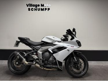 TRIUMPH 	DAYTONA 660