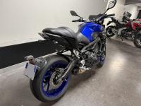 YAMAHA MT-09