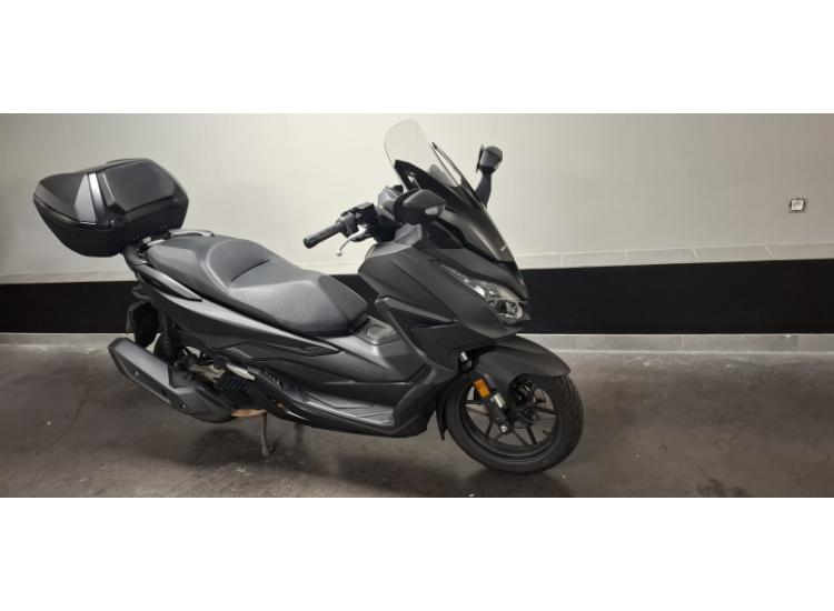 HONDA FORZA 125 / FORZA 125 SMART TOP BOX