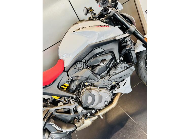 DUCATI MONSTER+ - ETAT NEUF - NOMBREUSES OPTIONS / MONSTER +