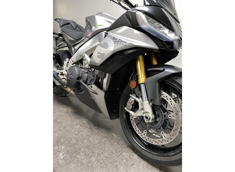 APRILIA TUONO 1100 V4