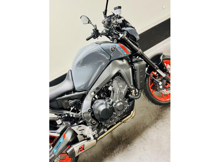 YAMAHA MT09 / MT-09 / MT 09 BELLE CONFIGURATION