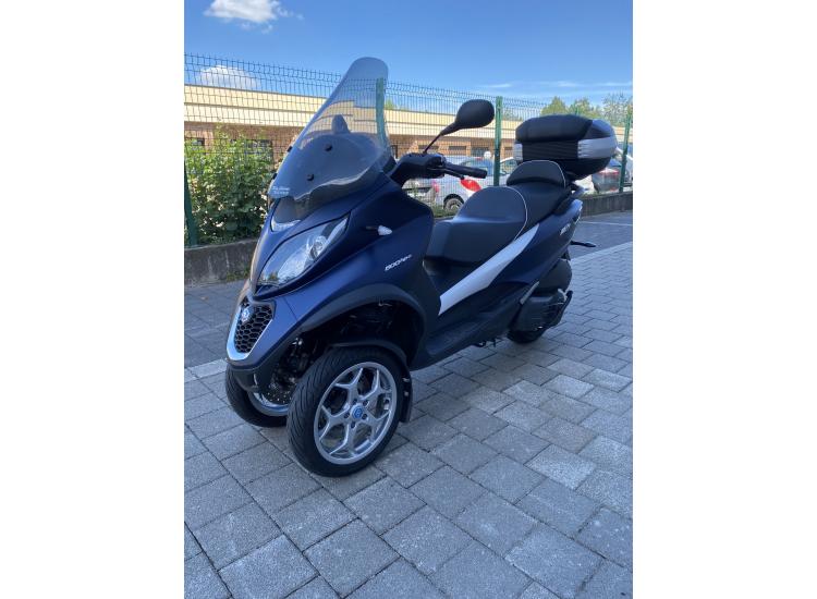 PIAGGIO MP3 500 BUSINESS ABS/ASR NAVI garantie 12 mois 