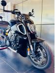 DUCATI DIAVEL V4