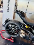 DUCATI DIAVEL V4