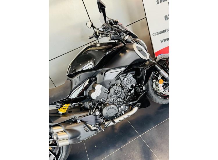DUCATI DIAVEL V4 PACK TOURING