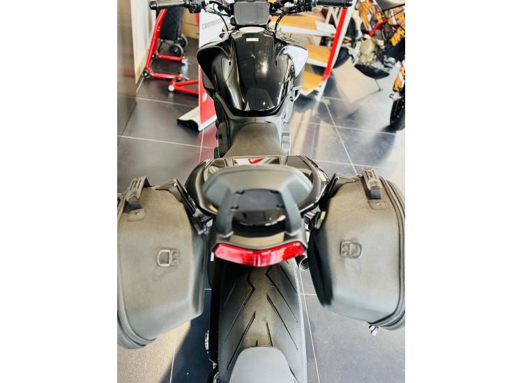 DUCATI DIAVEL V4 PACK TOURING